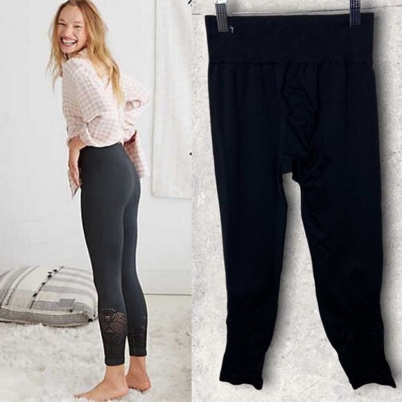 Aerie Chill Play Move Ankle Cut Out Detail Leggings Size Small Black High Rise S - Picture 15 of 15